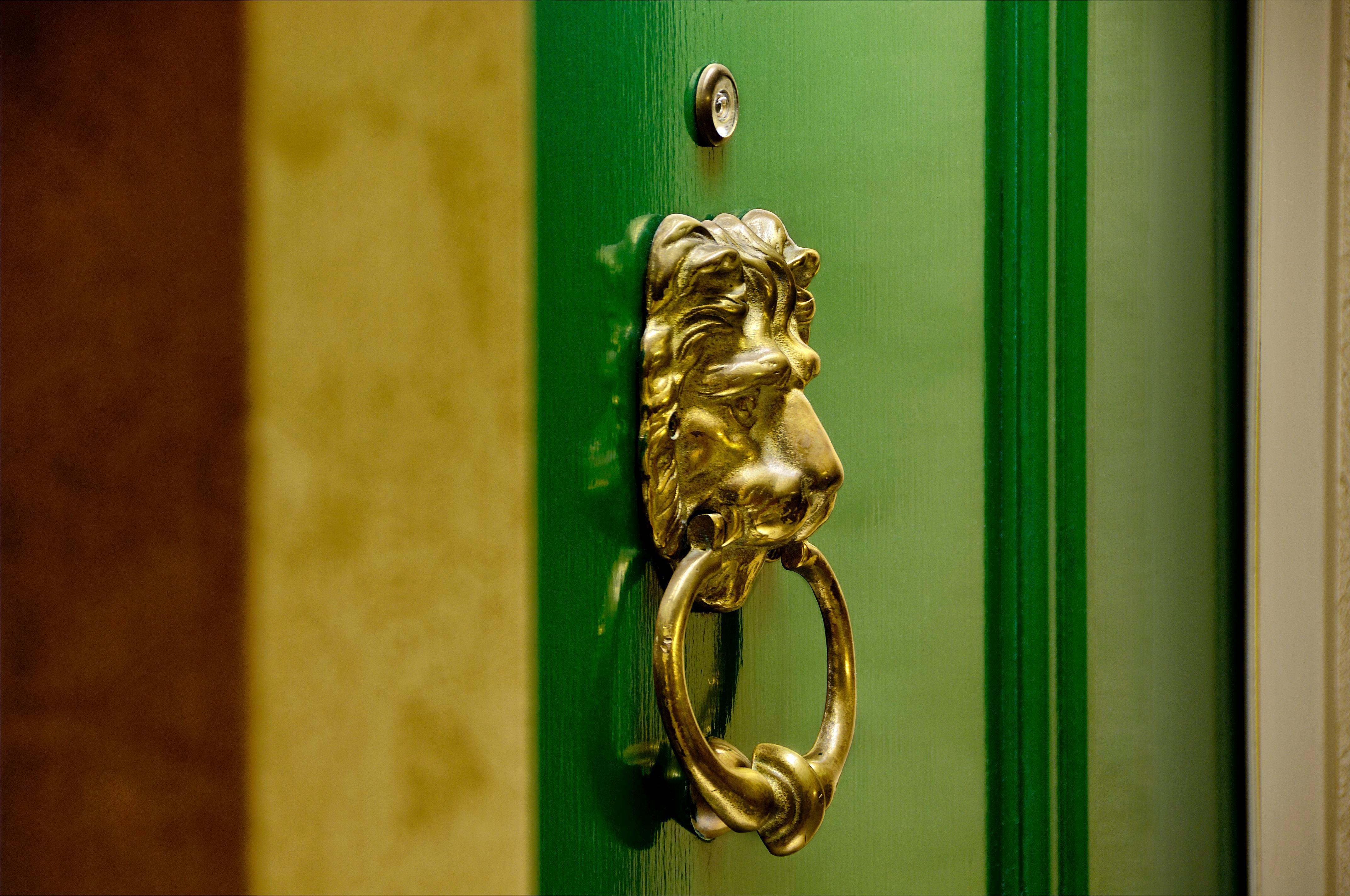 Royal Scot Hotel & Suites Βικτώρια Εξωτερικό φωτογραφία