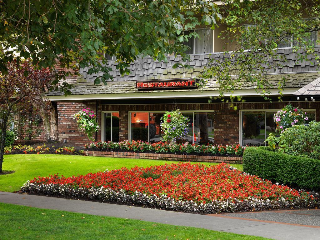 Royal Scot Hotel & Suites Βικτώρια Εξωτερικό φωτογραφία
