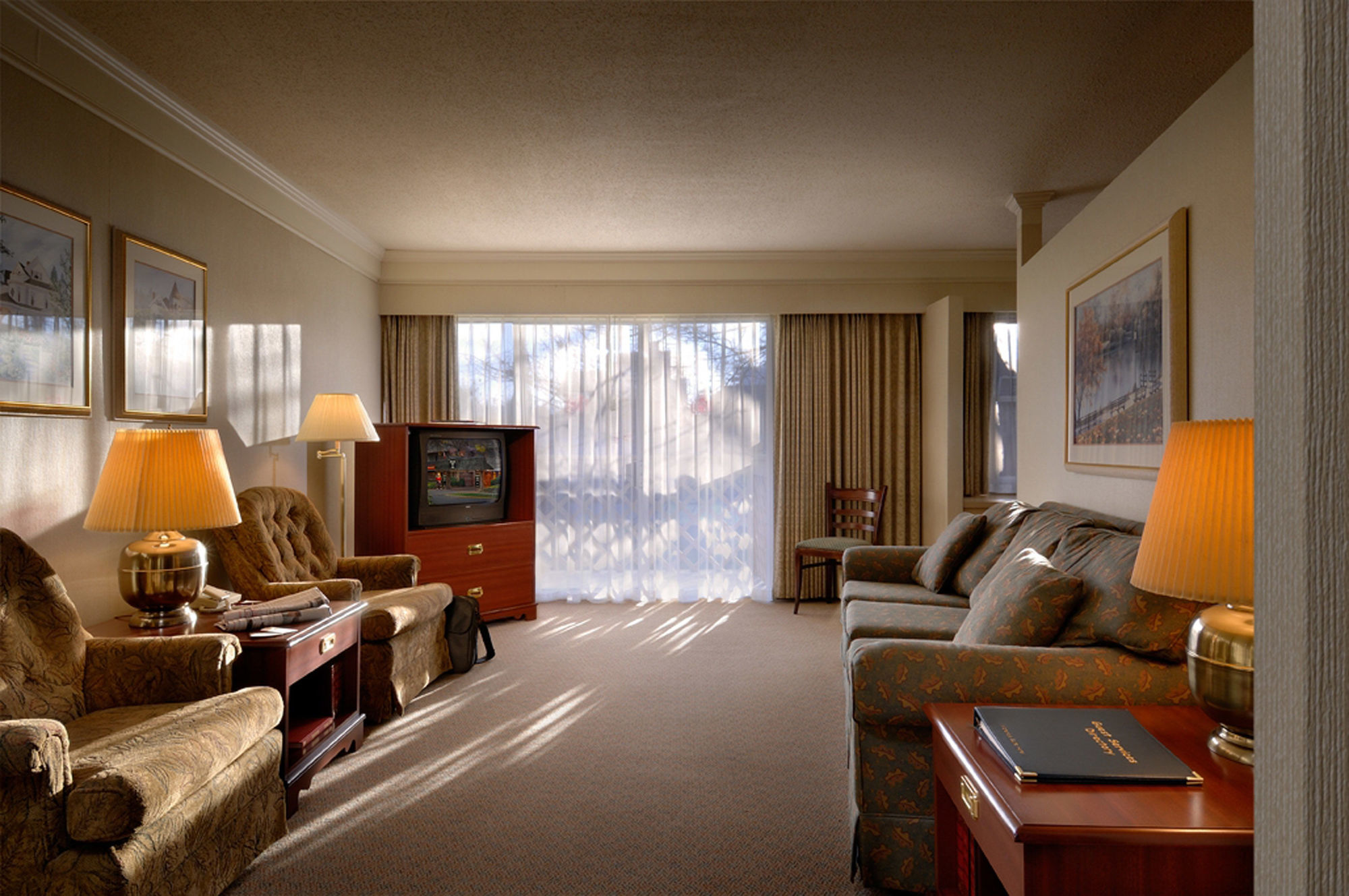 Royal Scot Hotel & Suites Βικτώρια Εξωτερικό φωτογραφία