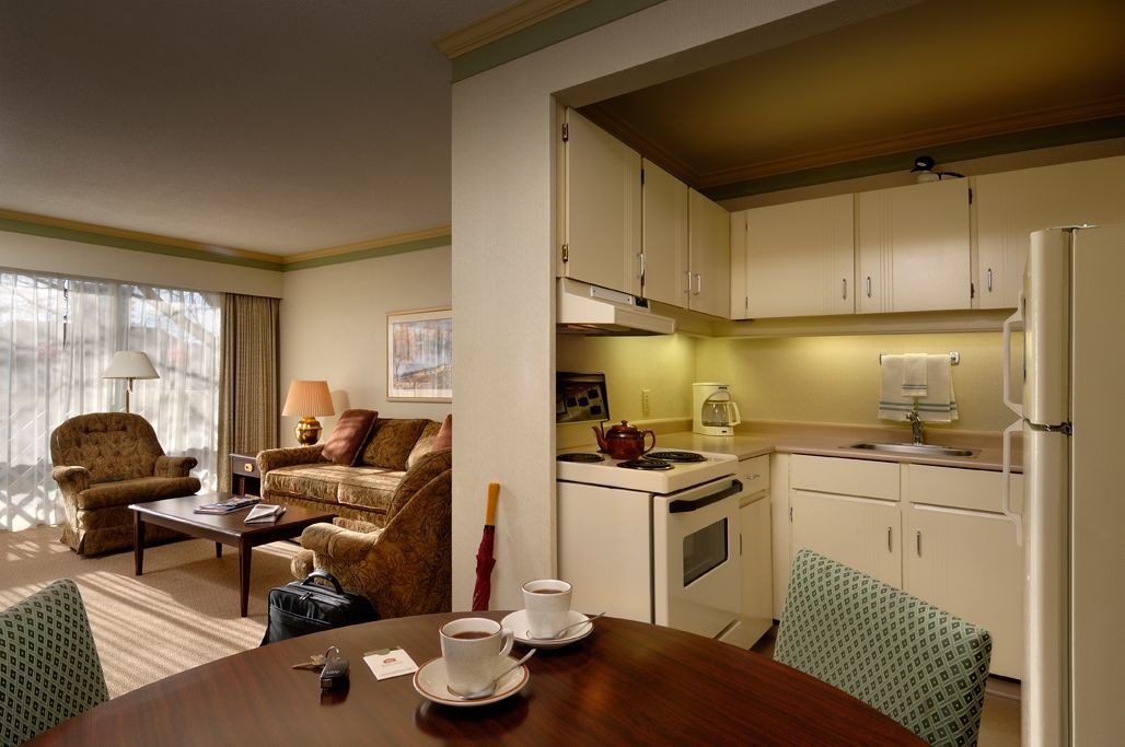 Royal Scot Hotel & Suites Βικτώρια Εξωτερικό φωτογραφία