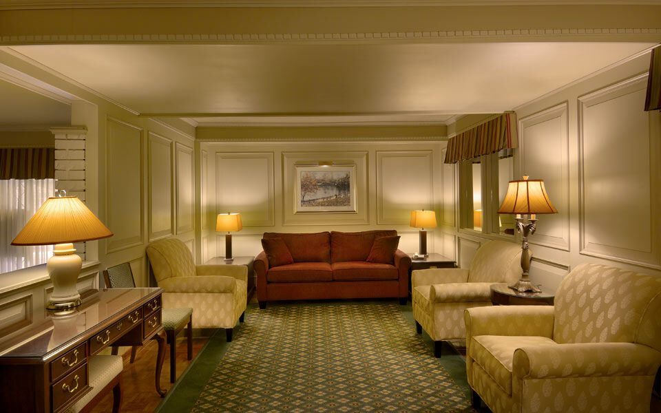 Royal Scot Hotel & Suites Βικτώρια Εξωτερικό φωτογραφία